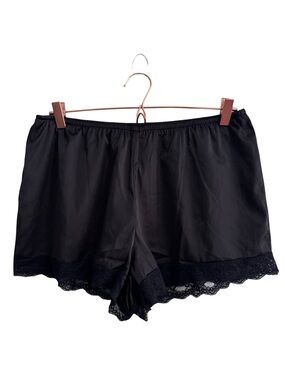 Musera Black Satin Lace Trim Pull On Shorts Size XL